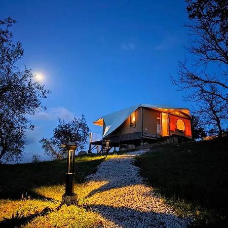 Glamping Stregaia Luxury tent Massa Marittima